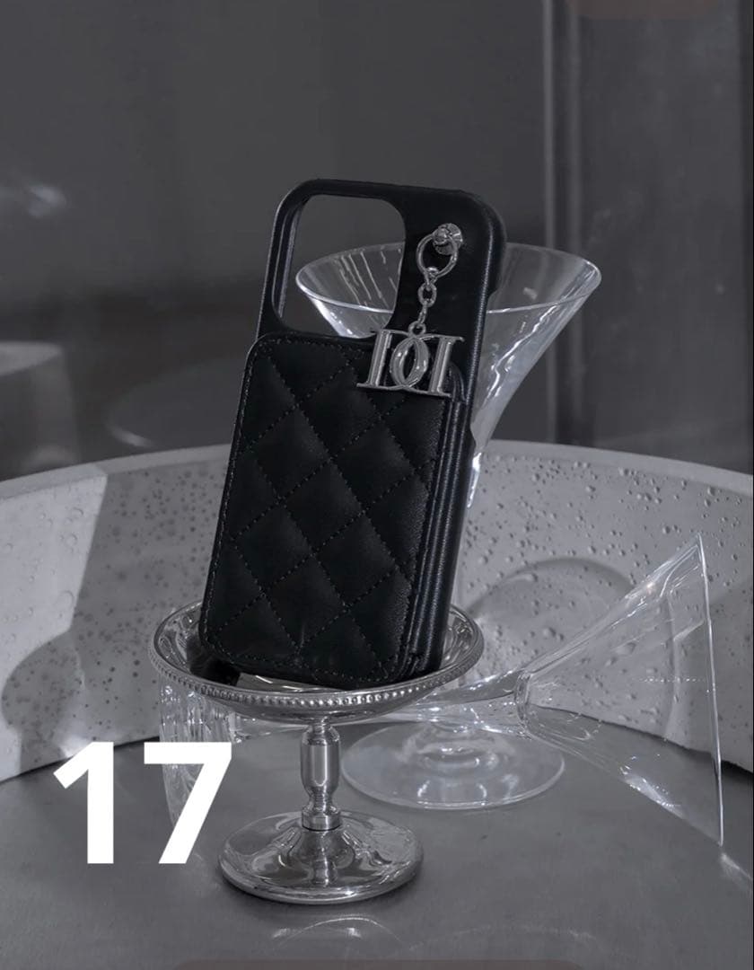 Darich ダーリッチ キルティングミラーDDチャームiPhoneケース