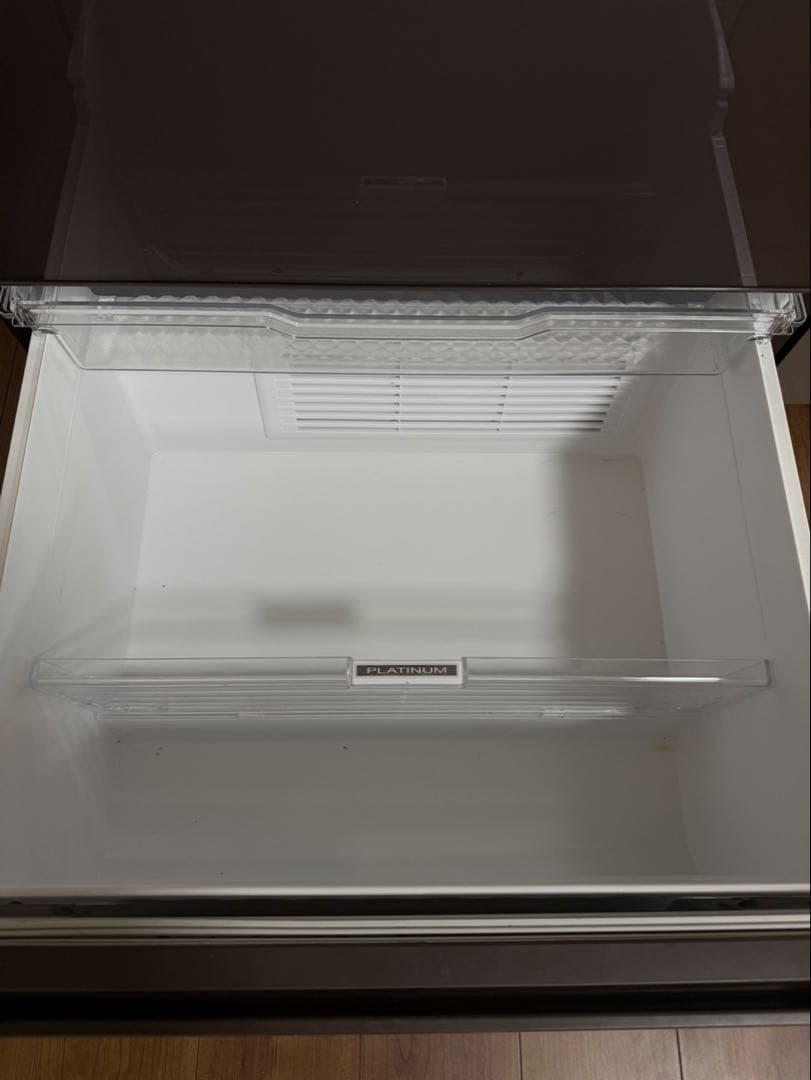 日立ノンフロン冷凍冷蔵庫 R-HW60K（XH）型