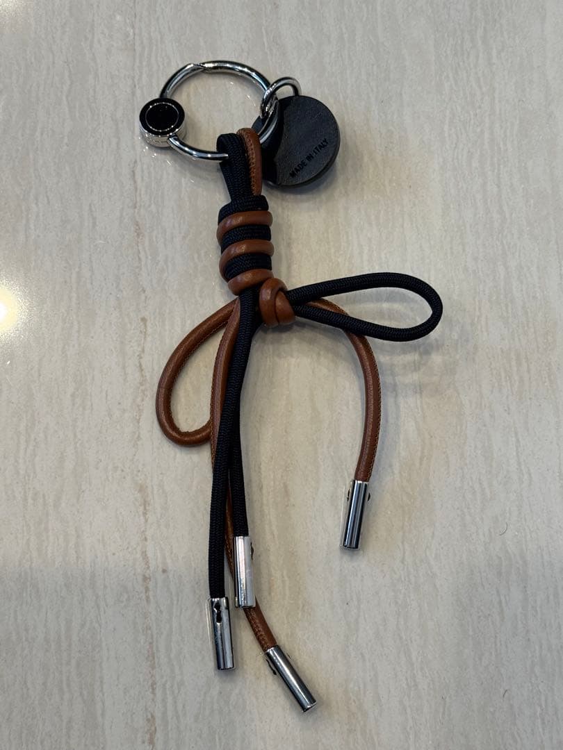 Berluti ベルルッティ結びキーリング