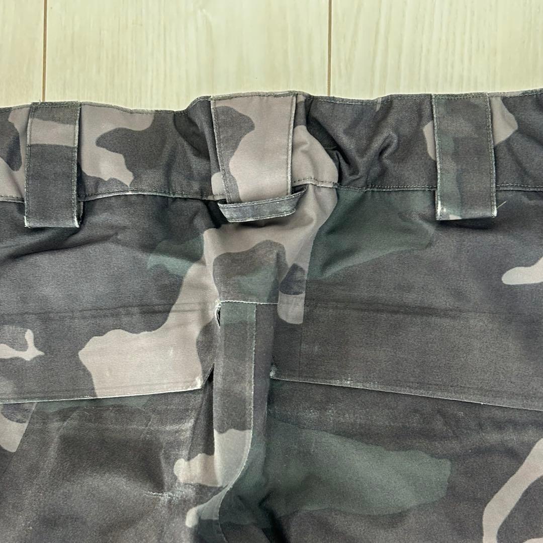 BURTON ak CYCLIC カモフラ 迷彩 セットアップ ゴアテックス
