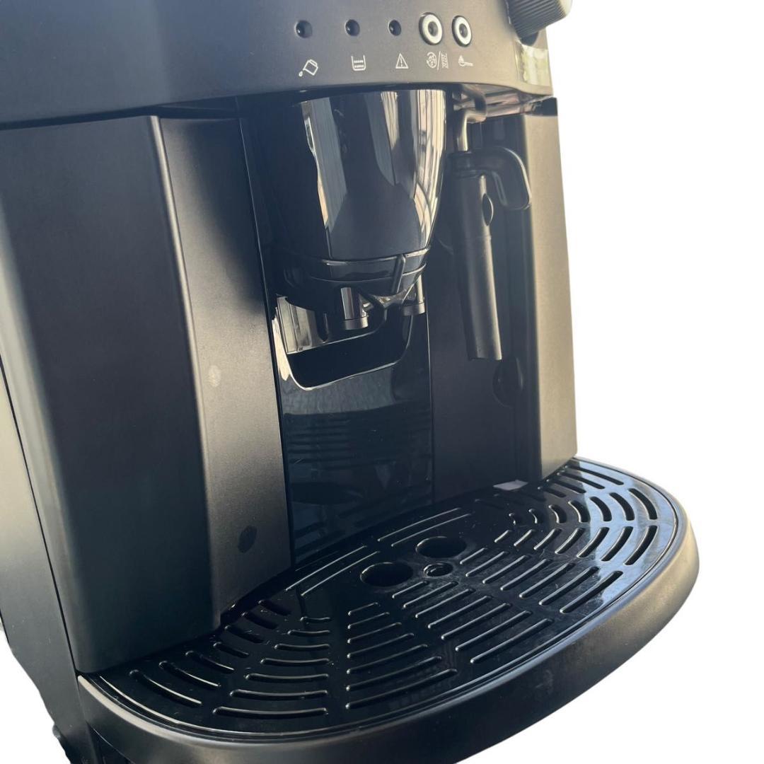 デロンギ　マグニフィカ　全自動コーヒーマシン　ESAM1000SJ