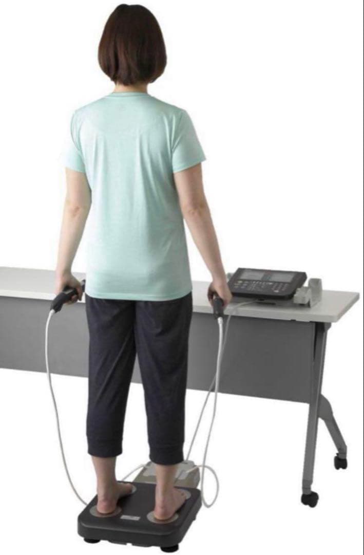 TANITA 体組成計 MC-780A 専用ケース付き