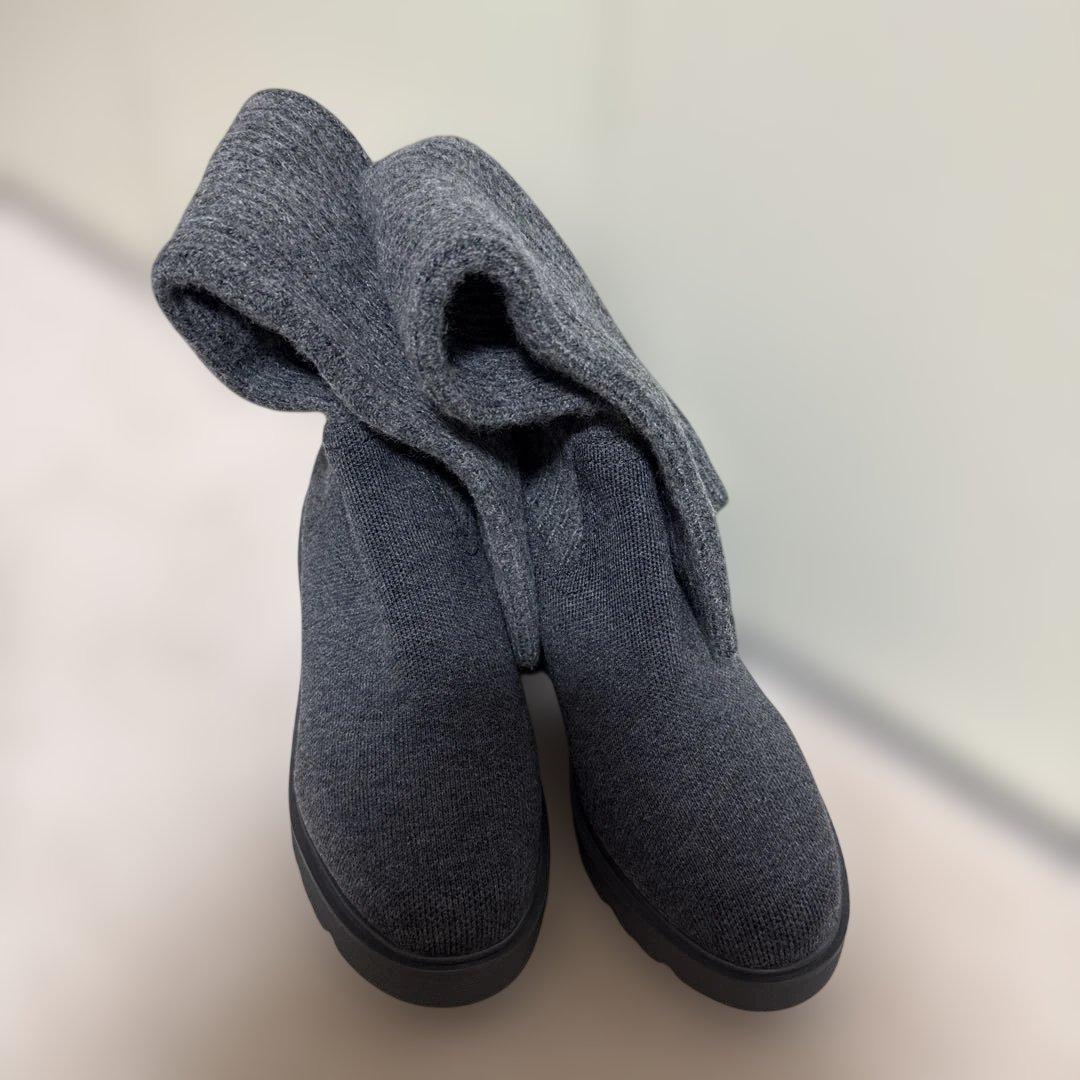 新品未使用　VIVAIA ストレッチロングブーツ　 グレー