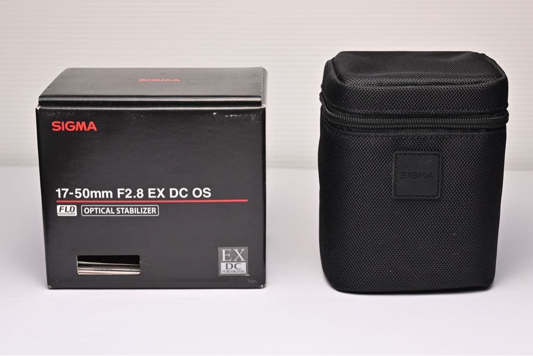 17-50mm F2.8 EX DC OS HSM カメラレンズ　シグマ