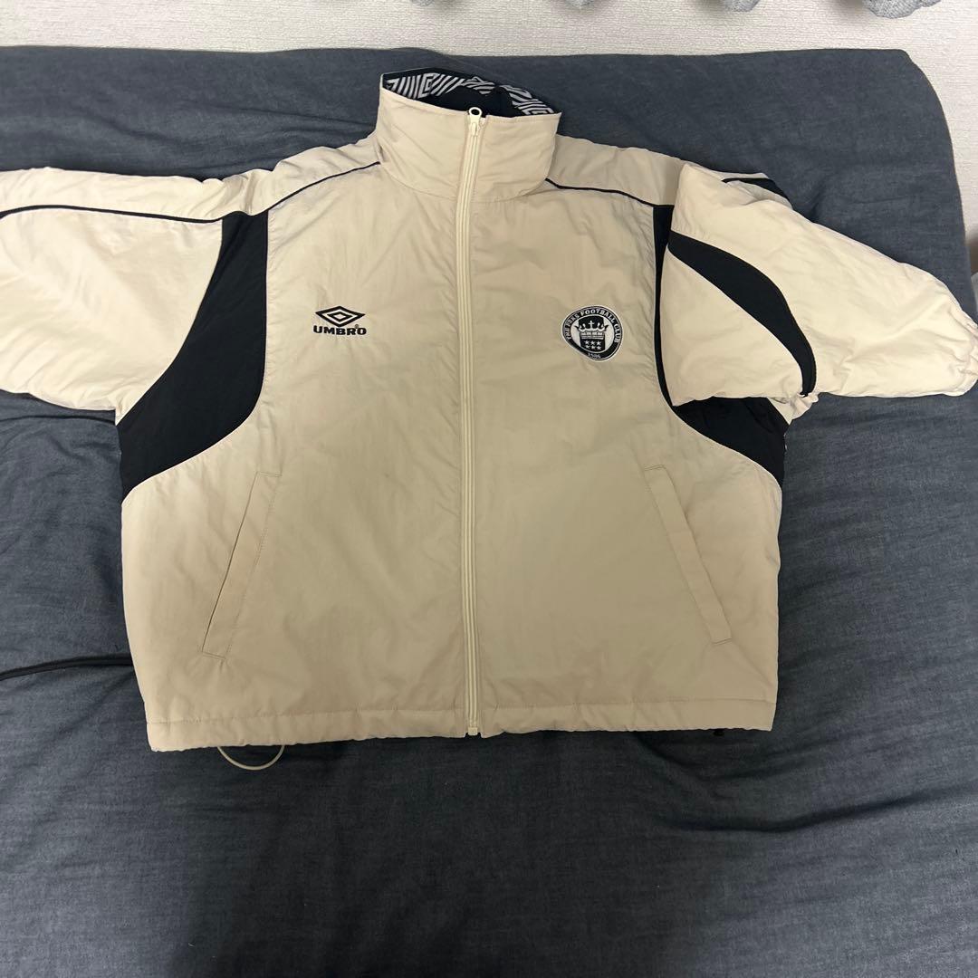 UMBRO ナイロンジャケット ベージュ