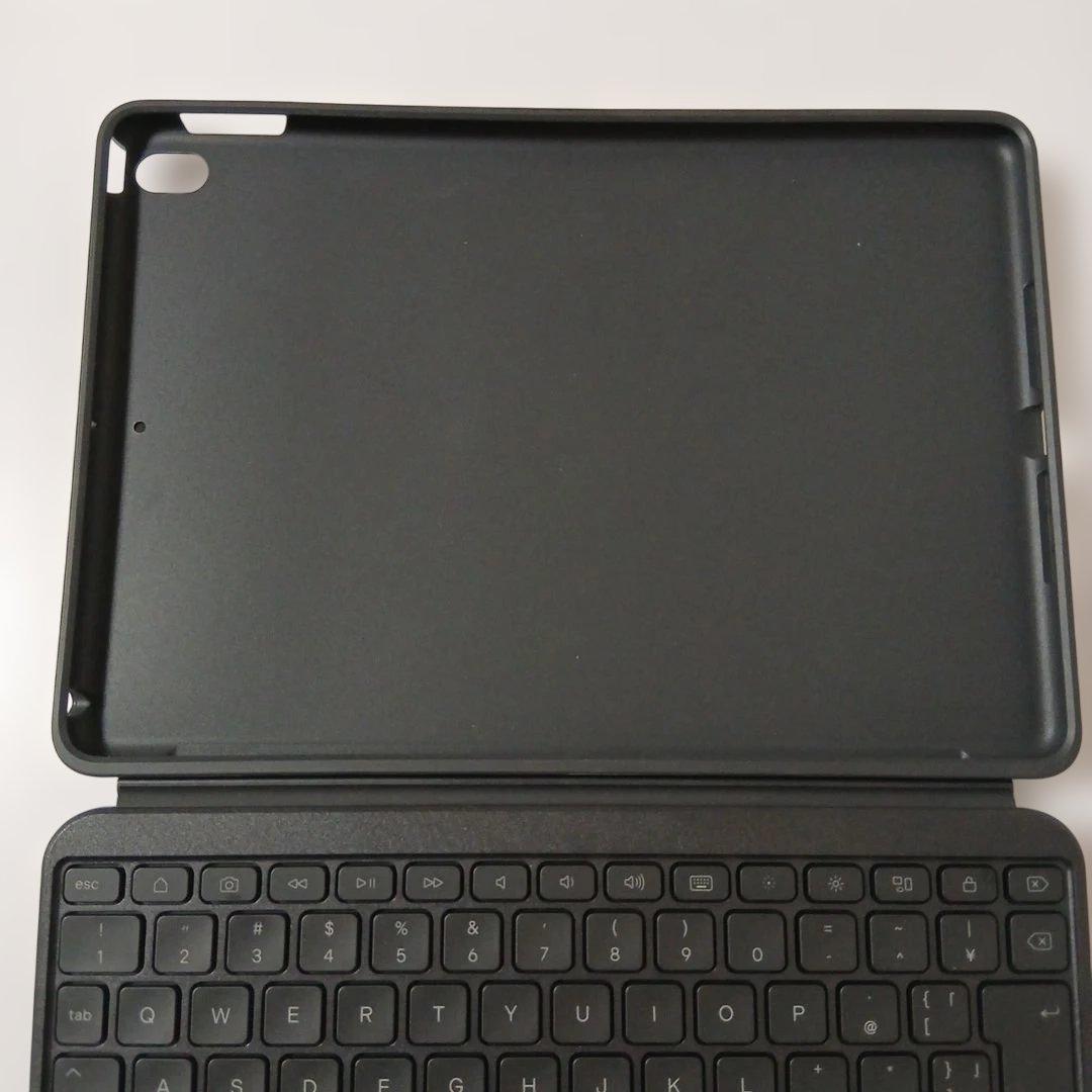 iPad用キーボード　エレコム 　ほぼ新品　第7.8.9世代