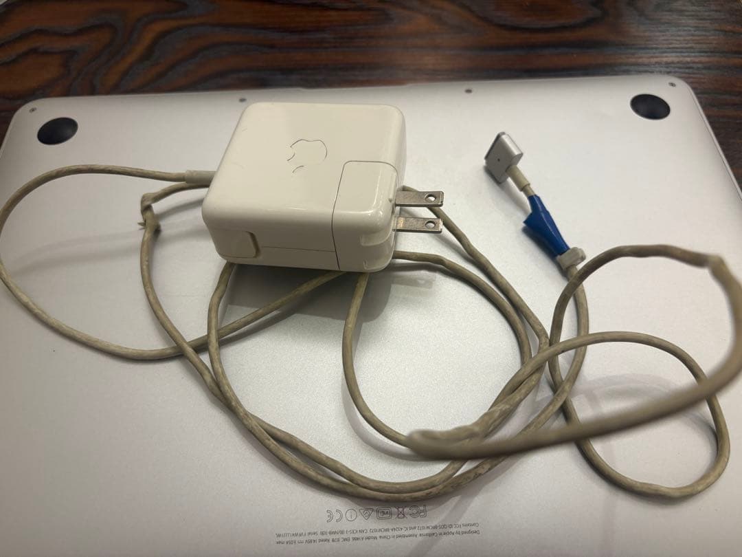 安い！Apple MacBook Air 2017