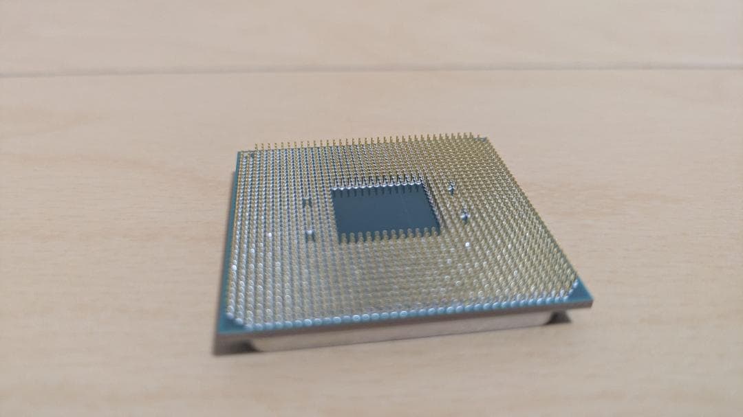 AMD Ryzen 5 CPUとクーラーセット