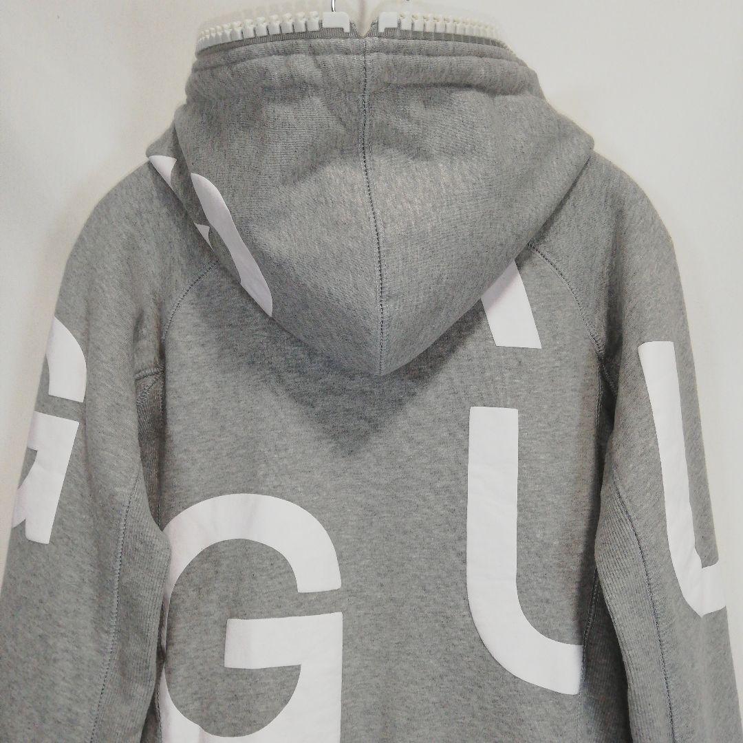 1PIU1UGUALE3 RELAX ビッグファスナーランダムロゴパーカー 上下