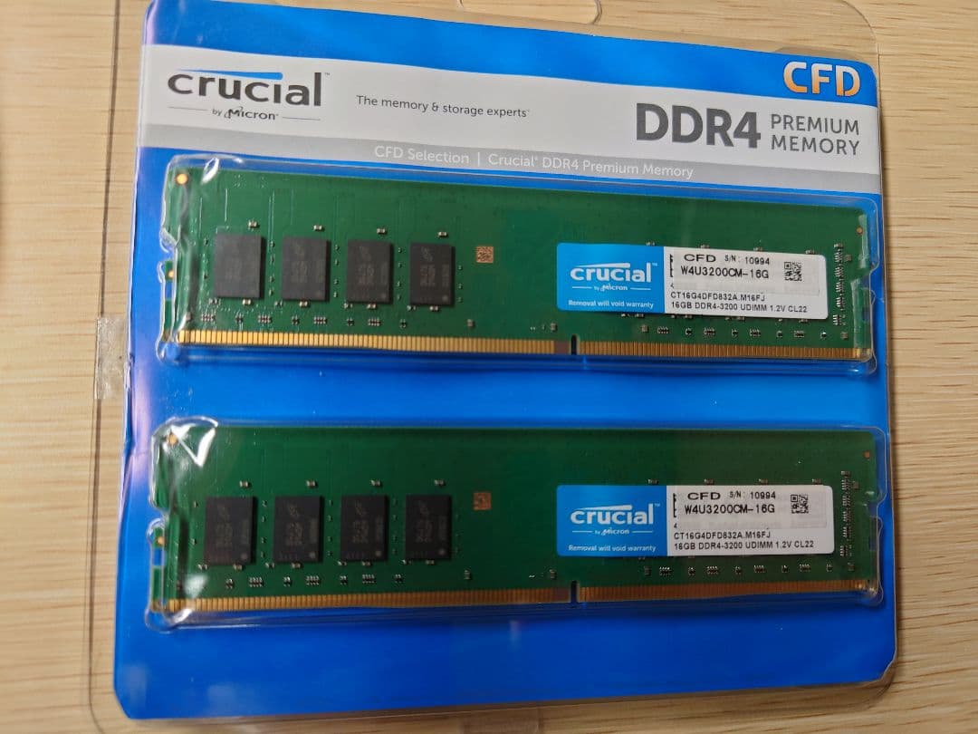 CFD Crucial DDR4 3200MHz メモリ32GB(16GB×2)