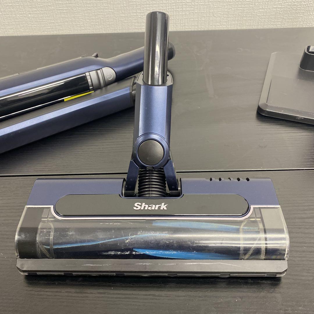 送料込み＊Shark コードレスクリーナー ＊0304-13