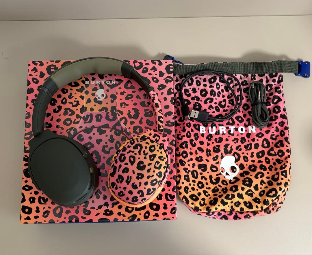 skullcandy crusher evo burtonコラボ