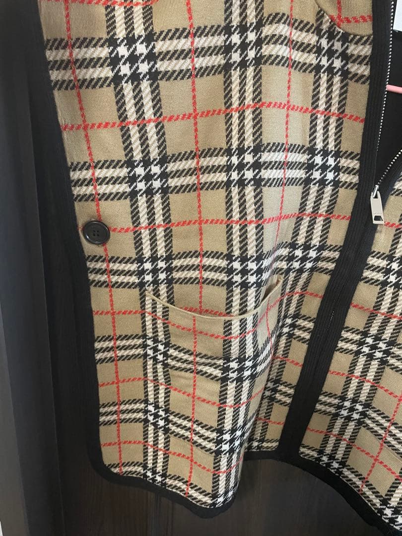 BURBERRY チェック柄 子供Mサイズ　ケープ　ニット