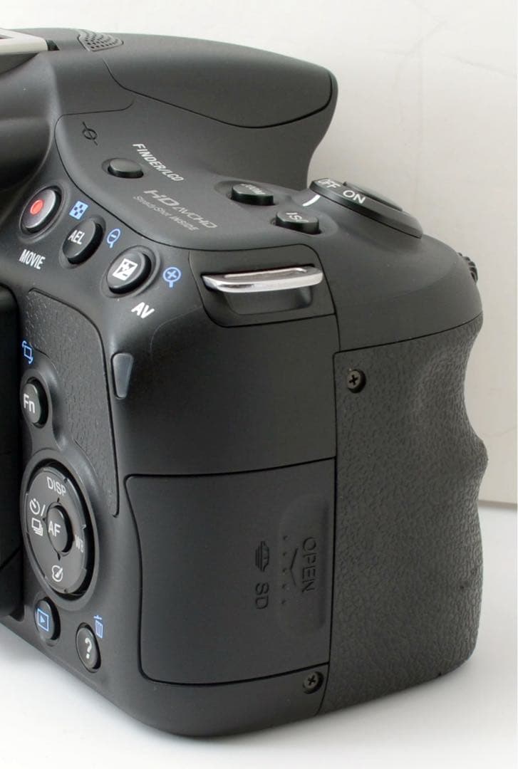 S数約2620回！SONY α58★トリプルレンズ★転送★カメラバック付き