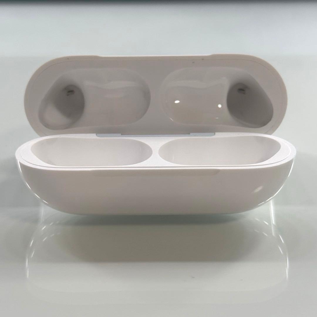 AirPods pro3 充電ケースのみ