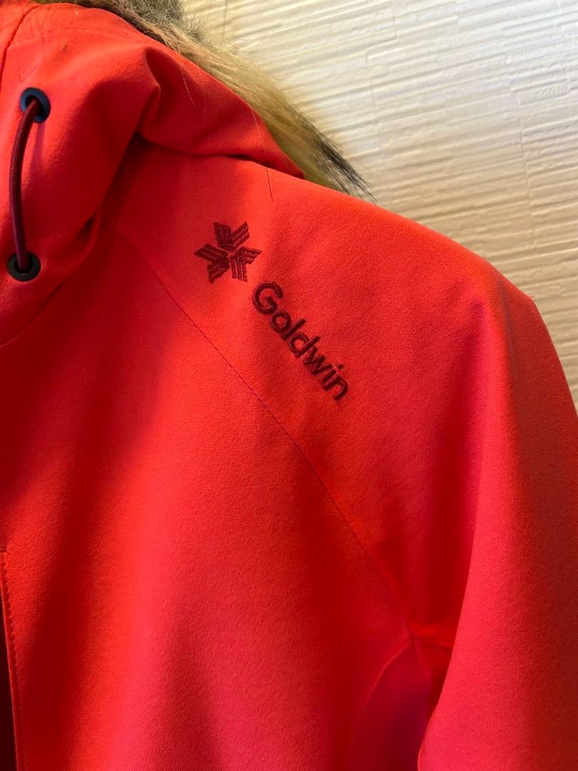 Goldwin スキーウェア ピンク　フード付き