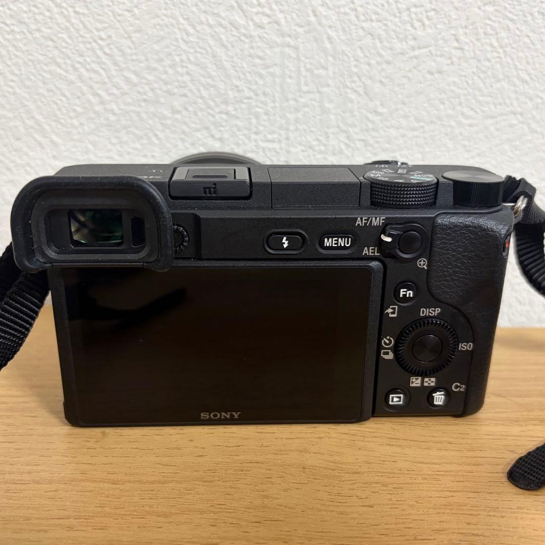 【値下げ】SONY α6400 ダブルキットレンズ　収納ケース付き