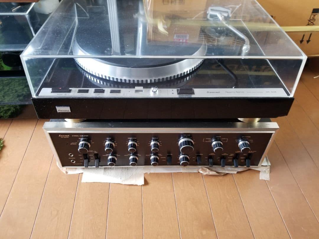 Sansui AU-9500アンプ &Sansui SR-818ターンテーブル