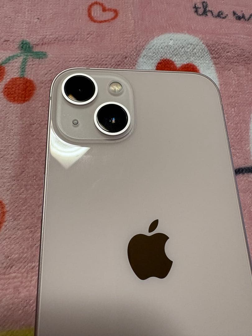 iPhone13 本体ケース付き