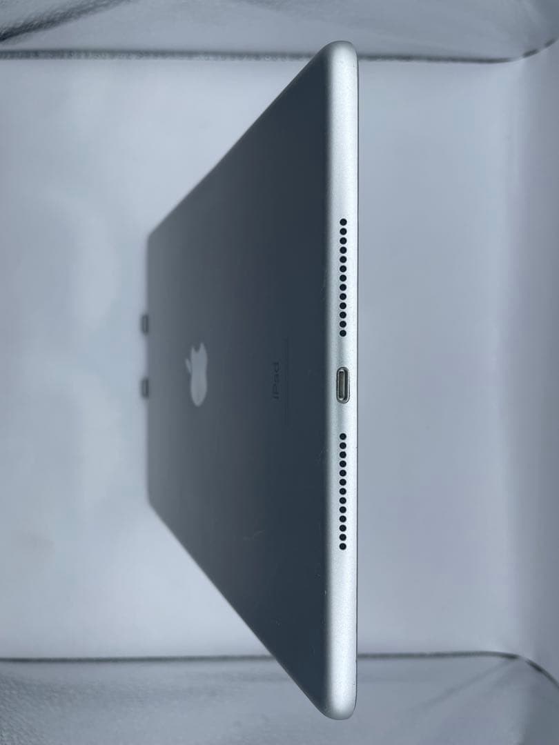 r*o様 iPad 7世代 32GB 本体　バッテリー92％