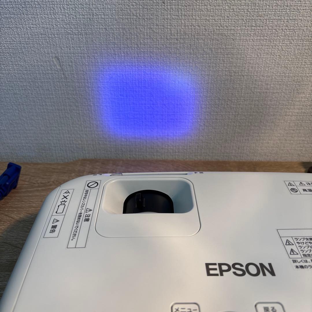 EPSON EB-S02 プロジェクター本体
