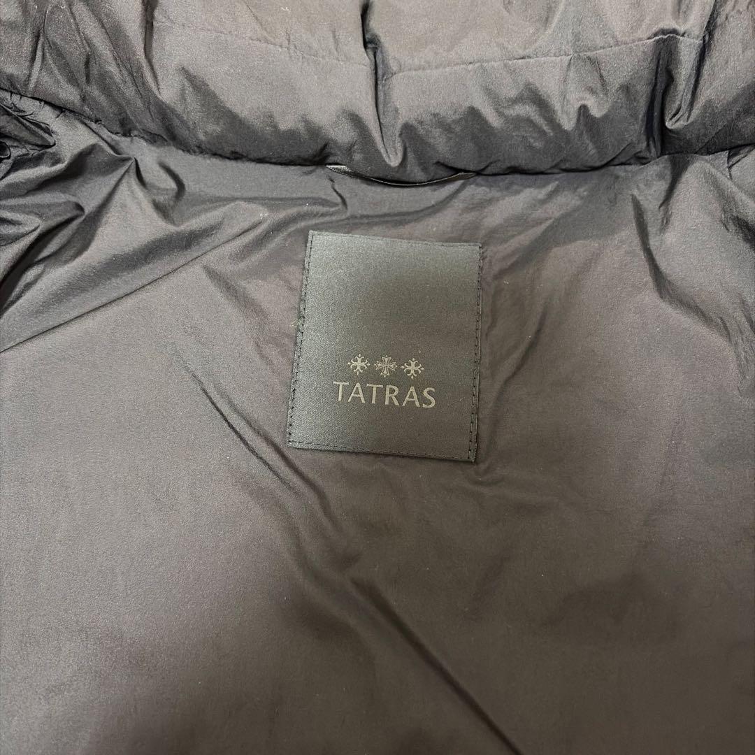 TATRAS 04サイズ　ヴァレナ　ブラック ダウンジャケット フード付き