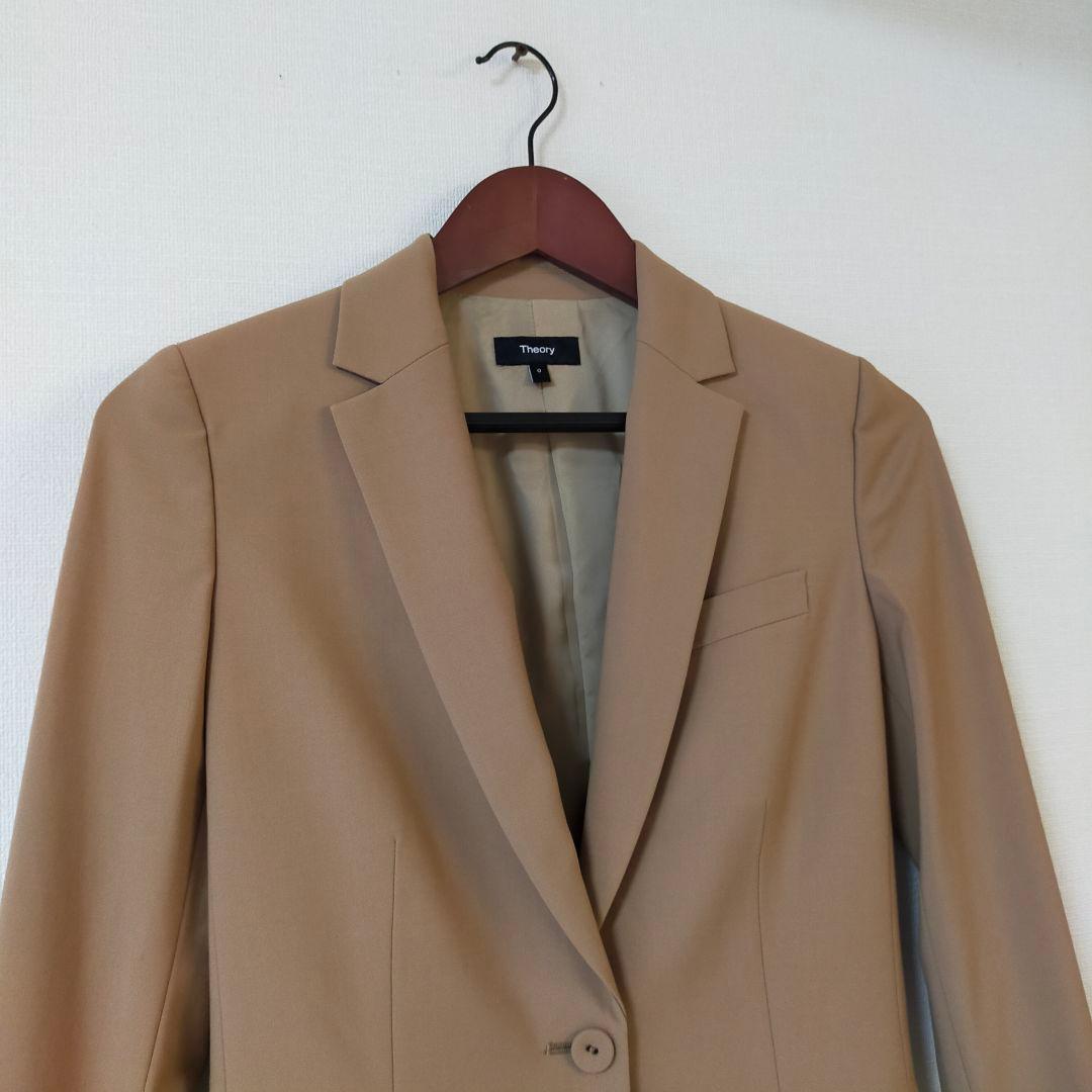 美品　Theory　現行タグ　サイズ0　キャメルカラー　パンツスーツ