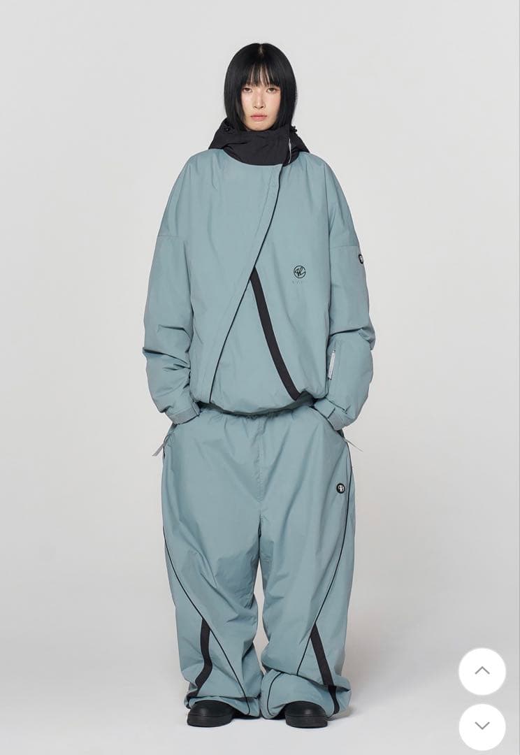 最終価格　GAFH 韓国　スノボ　ジャケット　パンツ　上下セット　1回のみ使用