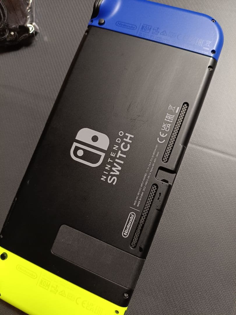 Nintendo Switch 本体 + プロコントローラー