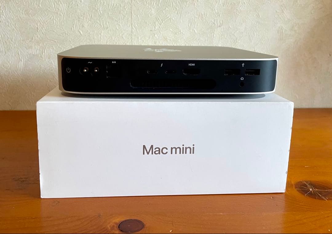 Apple Mac mini M1 8GB/512GB MGNT3J/A 美品