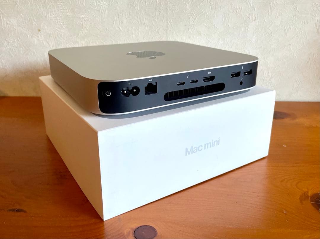 Apple Mac mini M1 8GB/512GB MGNT3J/A 美品