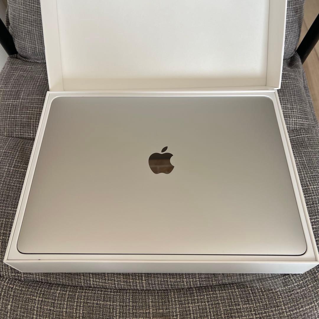 MacBook Pro 13インチ 2016年モデル／タッチバー付き【ジャンク】