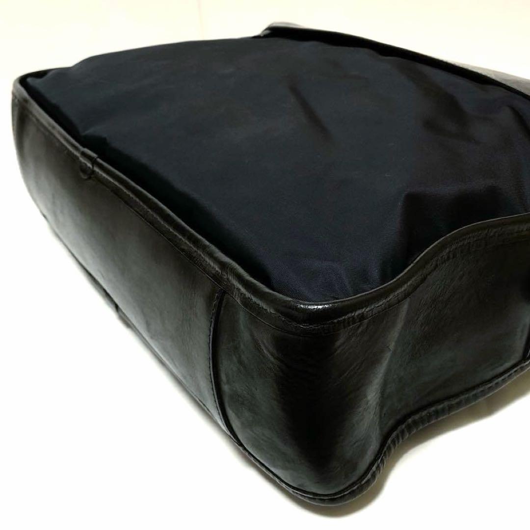 美品✨人気 フェリージ ビジネスバッグ 8637/2 A4可 大容量 ネイビー