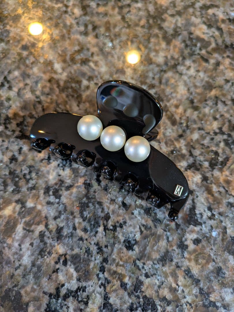 アレクサンドルドゥパリ　パールヘアクリップ