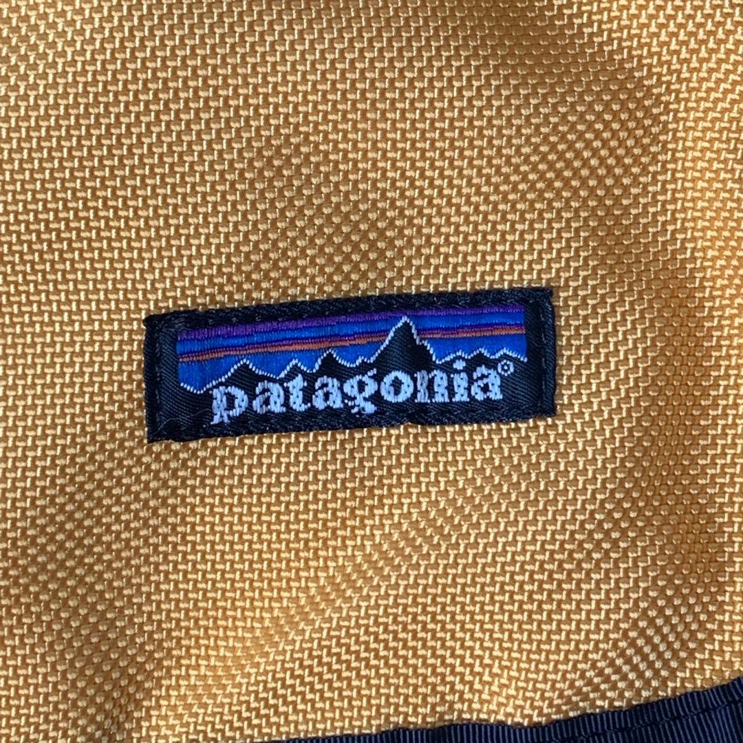美品 USA製 patagonia ハーフマス メッセンジャーバッグ sp01