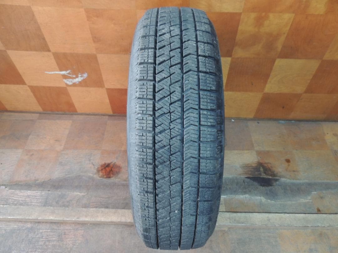 A35　165/60R15　ブリヂストン　スタッドレス　1本　ハスラー　サビ有り