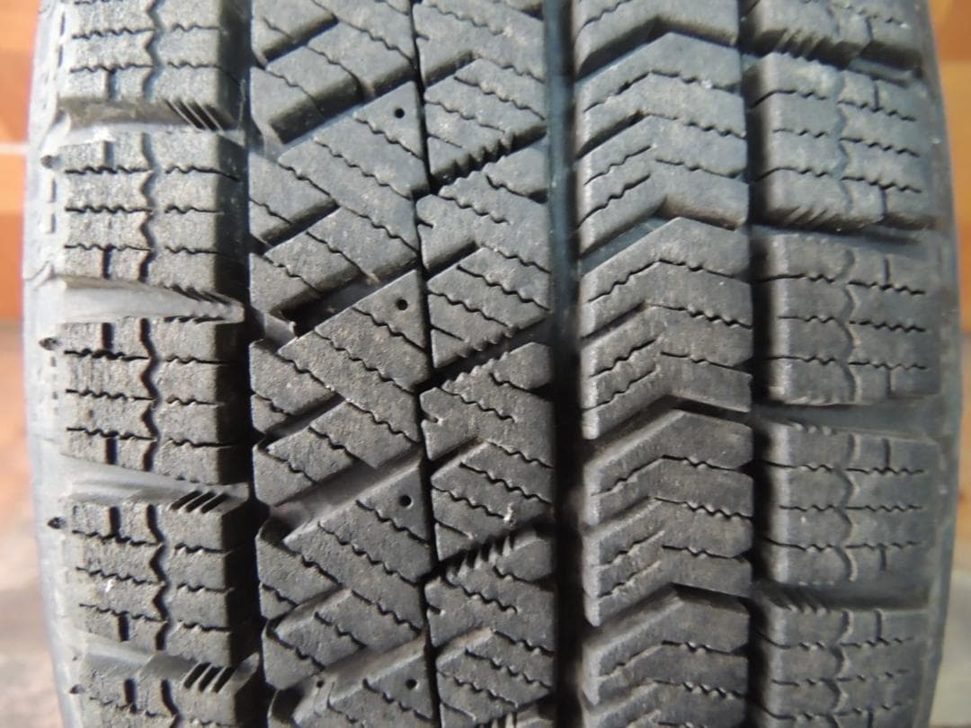 A35　165/60R15　ブリヂストン　スタッドレス　1本　ハスラー　サビ有り