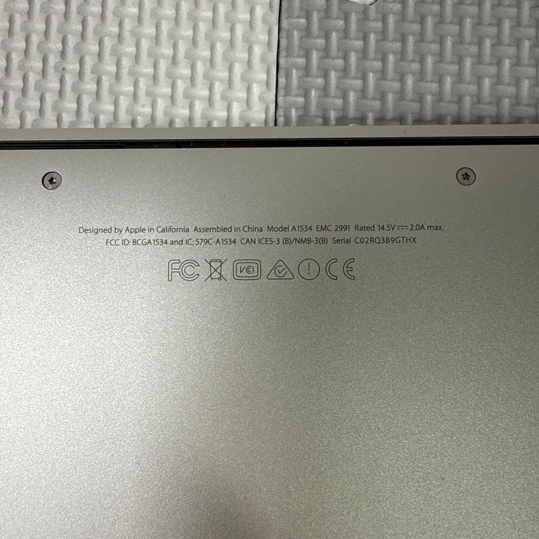 A1534 シルバー MacBook M3 8GB