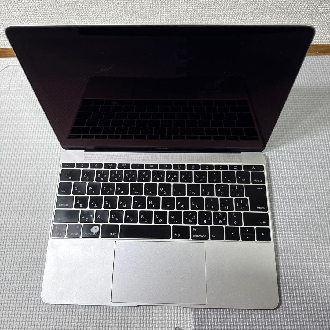 A1534 シルバー MacBook M3 8GB
