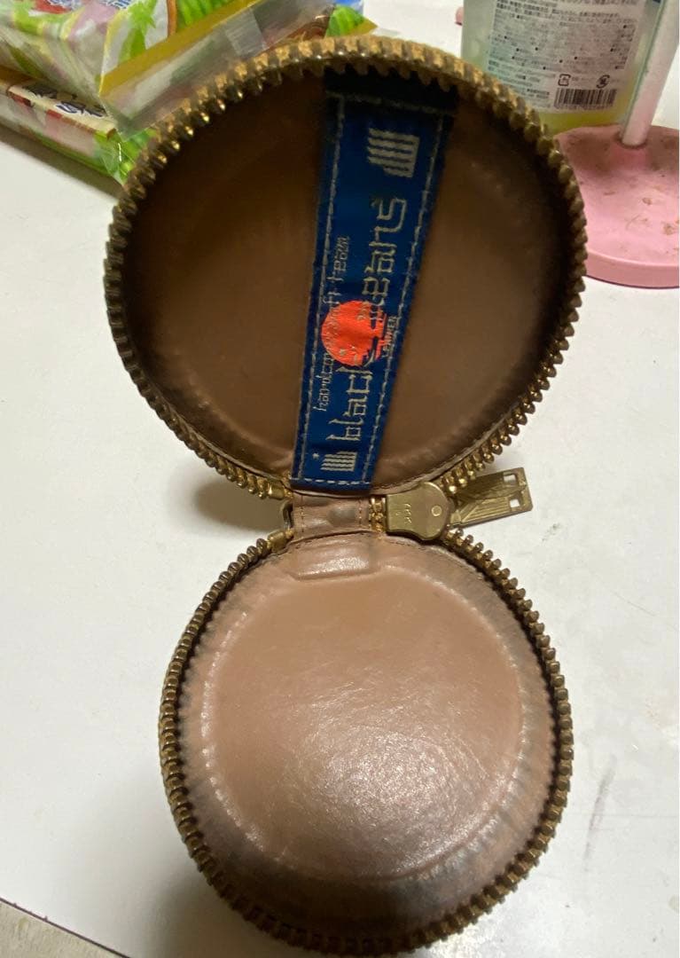 ブラックミーンズの小銭入れです