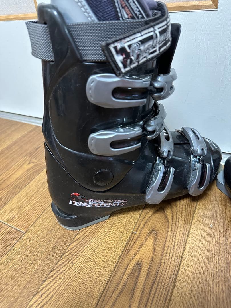 nishizawa スキー板152cm,ブーツ25.5,ストック115cm