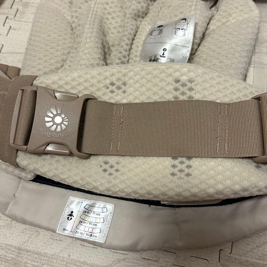 エルゴ　ergobaby OMNI 抱っこ紐 ベージュ