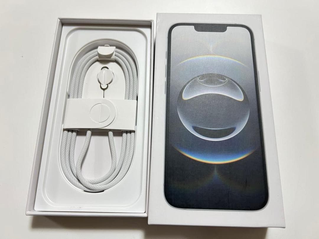 【BT100%美品】Apple iPhone16e 128GB ホワイト US版