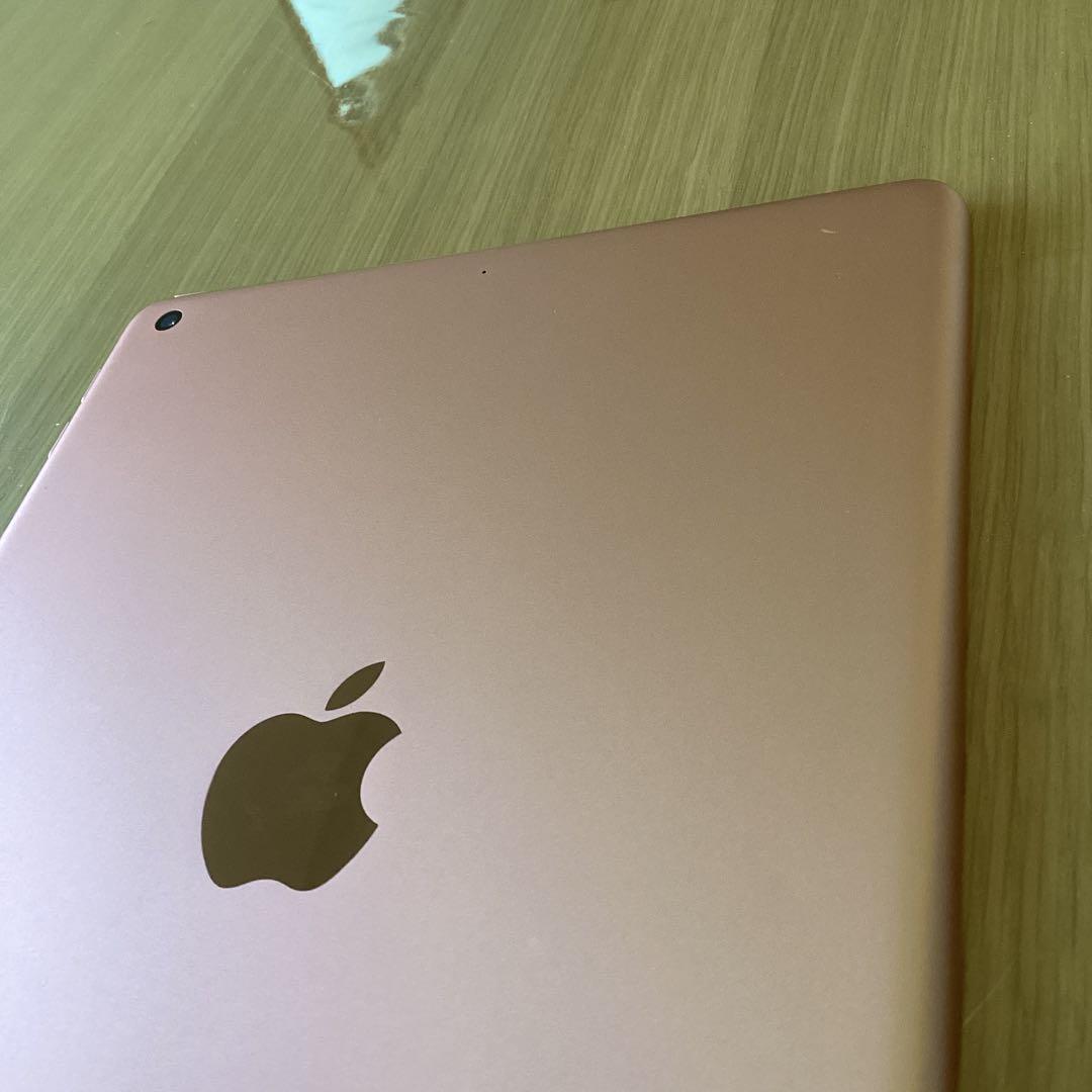 iPad 第6世代　32GB ゴールド