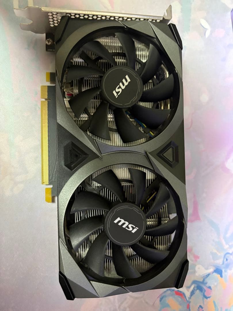 グラフィックボード・グラボ・ビデオカード MSI RTX3050 8GB