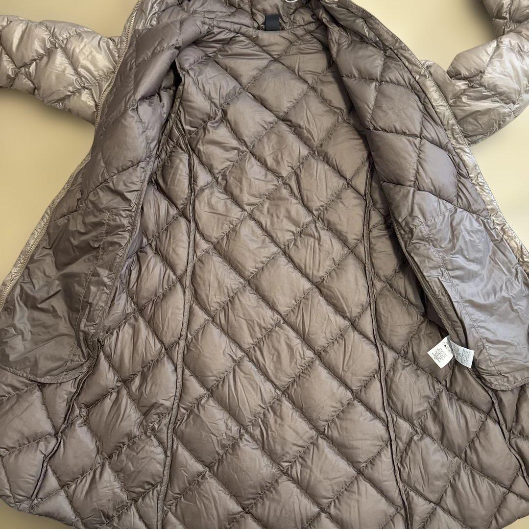 モンベル　スペリオダウントラベルコート　ブラウン系