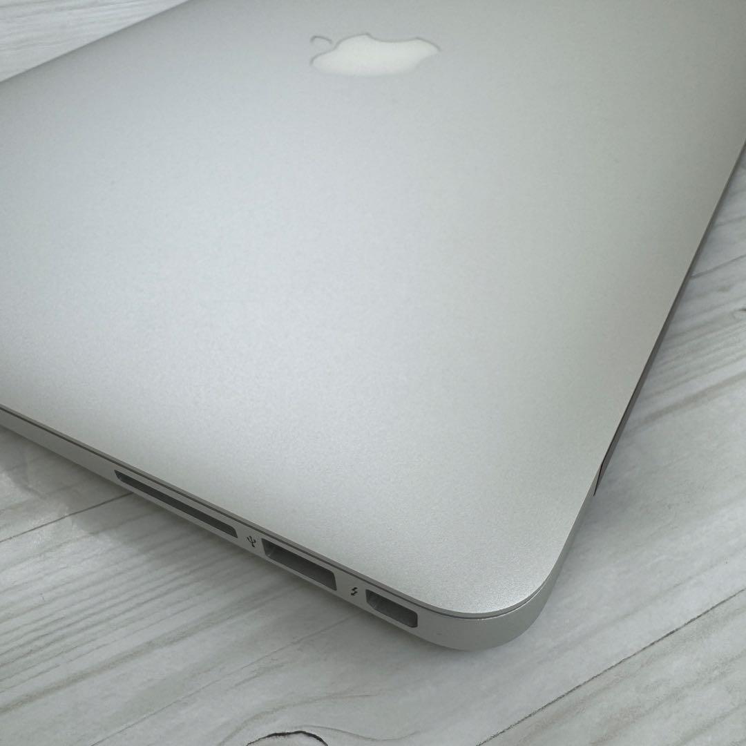 MacBook Air 13インチ　Early 2015 大容量　512GB新品