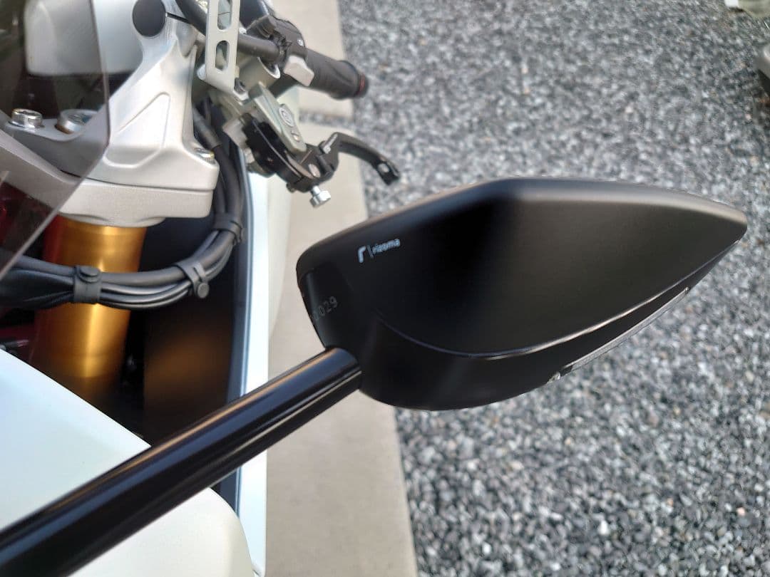 ドゥカティ ss950 リゾマミラー