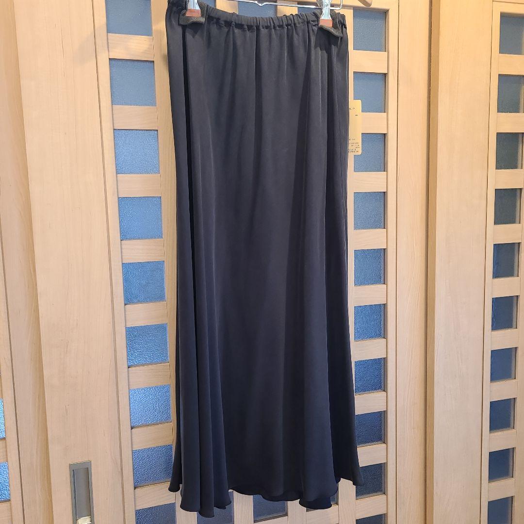 ビアズリー　バックテールスカート 新品未使用品