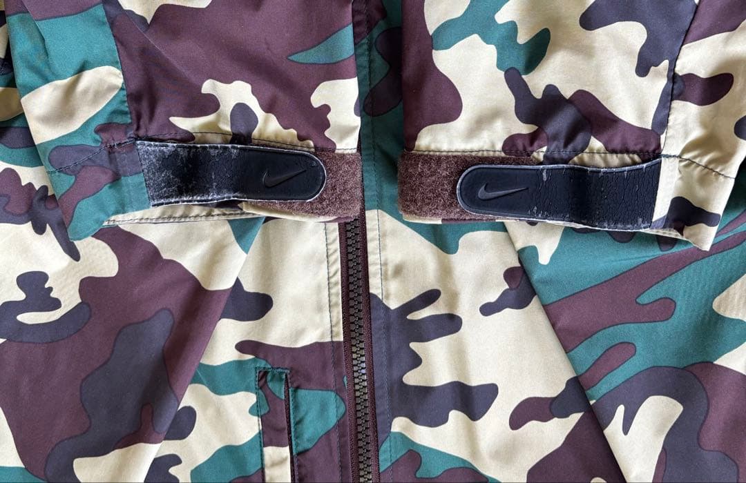 F.C.R.B. NIKE ブリストル　カモフラ　パーカー　Mサイズ